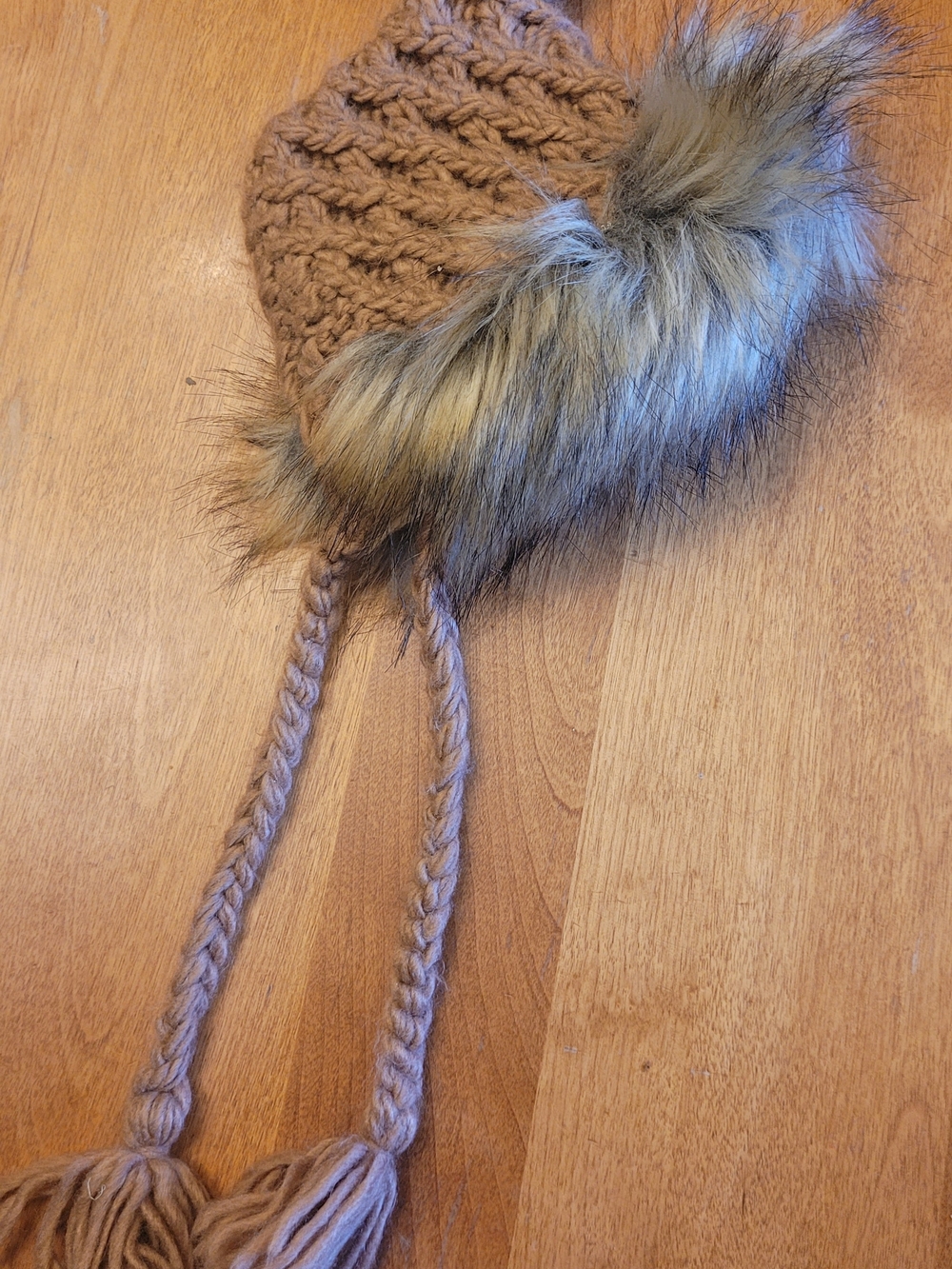 Kids Faux Fur Pom Pom Knit Earflap Hat - Brown